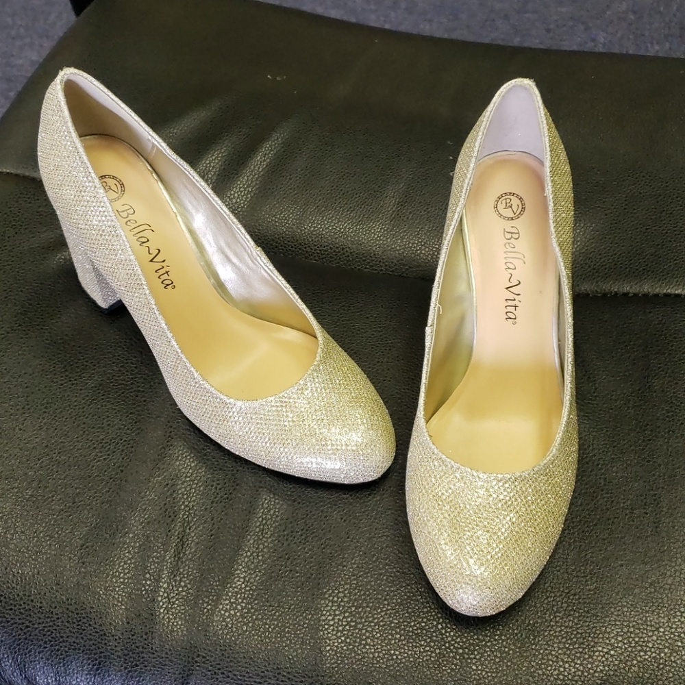 Chunky pump heels